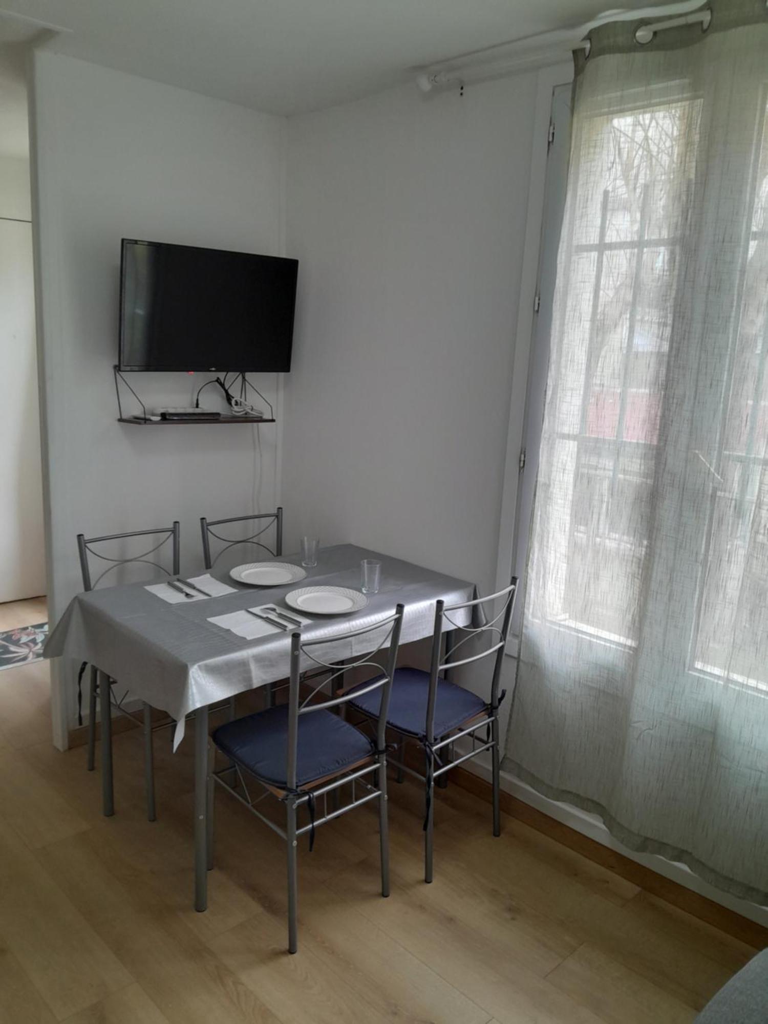 Bel Appartement A Deux Pas De Paris サン・トゥアン エクステリア 写真